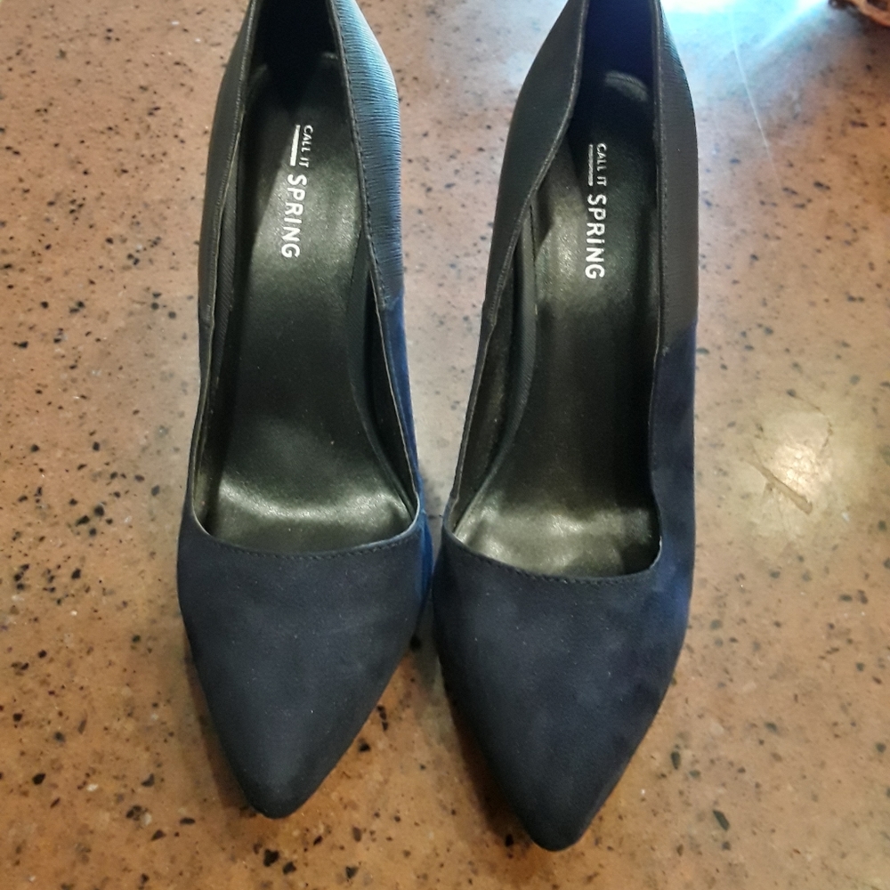 Ladies shoes